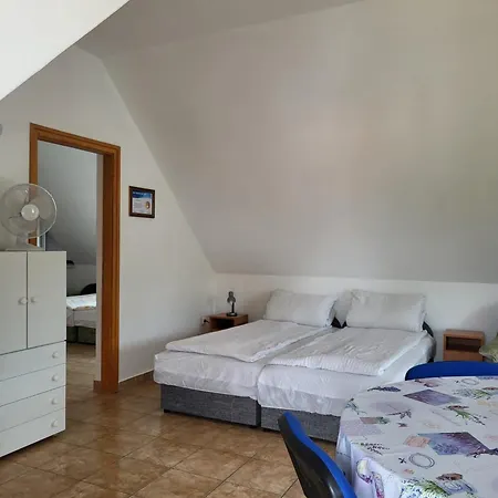 Apartmán Klimatisierte Mit Pool