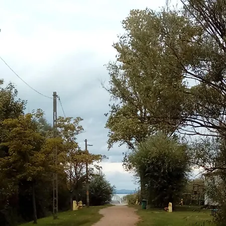 Klimatisierte Mit Pool Apartmán Balatonmáriafürdő