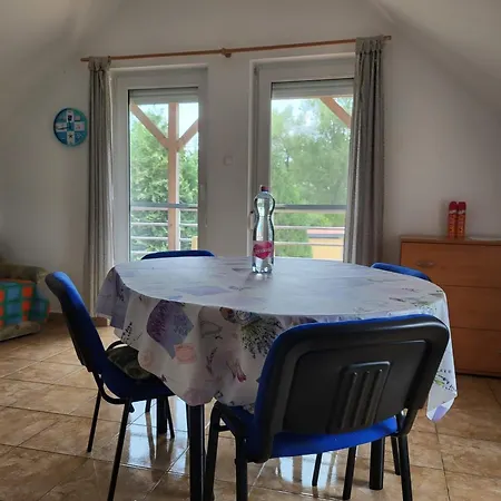 شقة Klimatisierte Mit Pool Balatonmáriafürdő