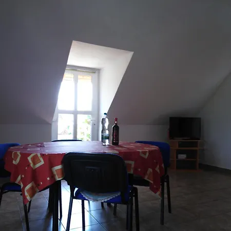 Apartmán Klimatisierte Mit Pool